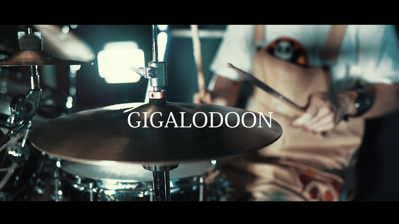 GIGALODOON / Laur【ドラム】