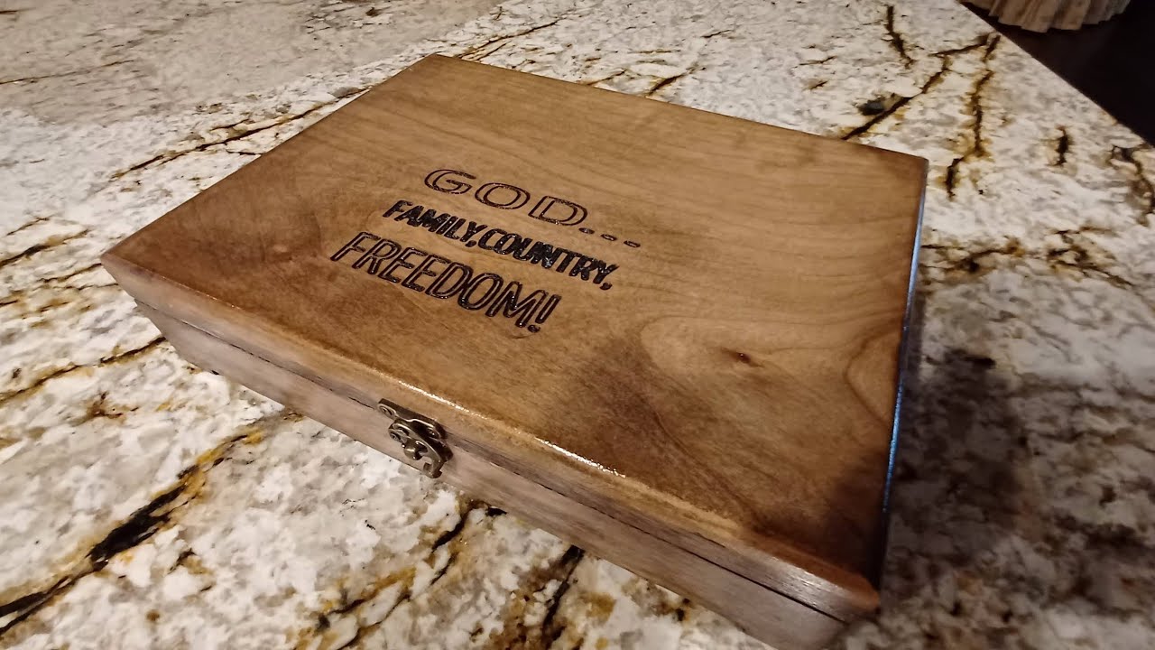 WOODWORKING…MAKING A   HANDGUN PRESENTATION CASE.
