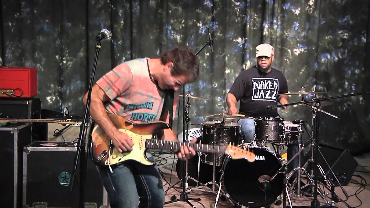 Big Legged Woman - Chris Duarte on Legends TV program