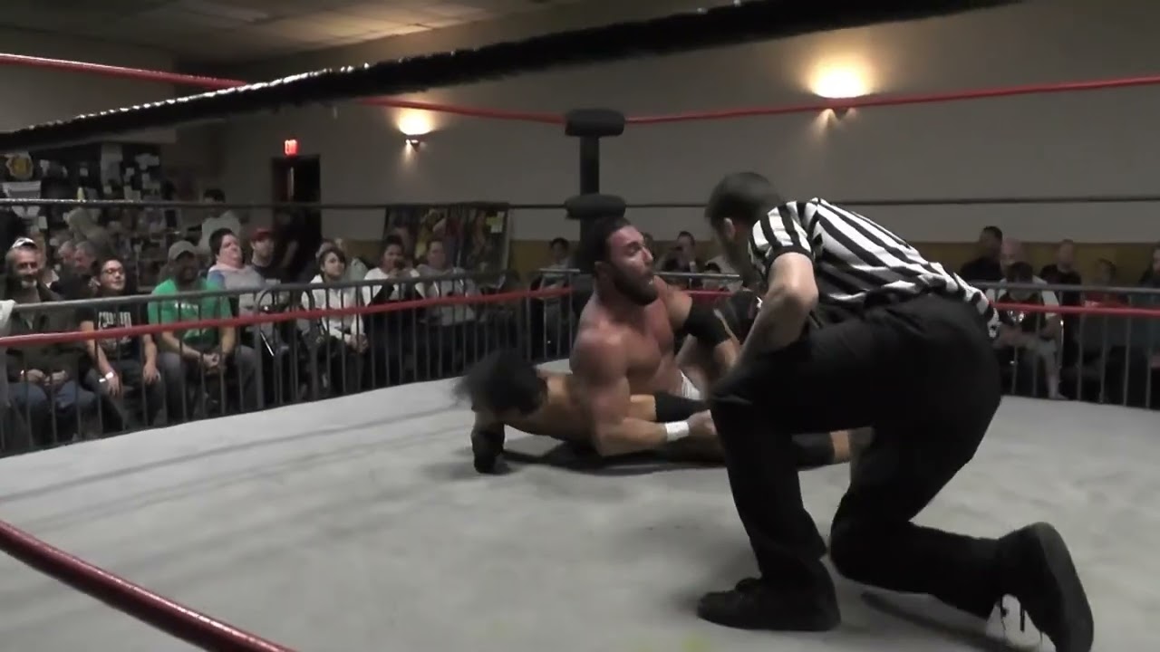 10/03/2015: Teddy Goodz vs. TK O'Ryan
