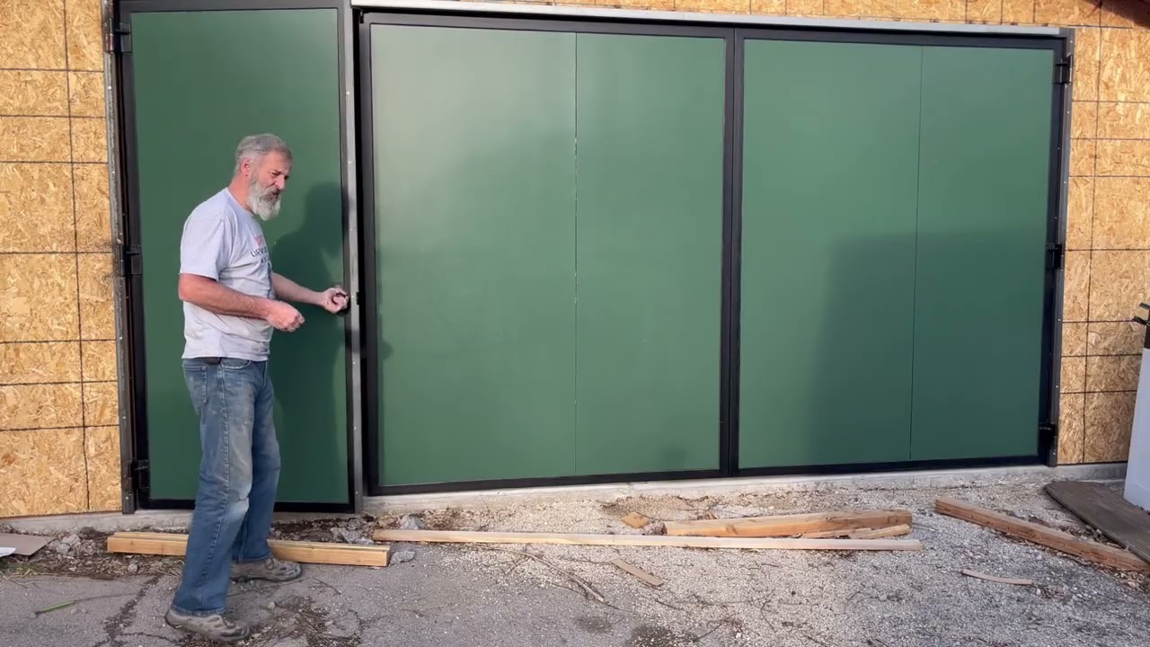 Bifold shed shop door