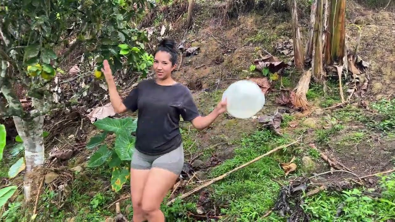 Les enseño la receta mas facil para hacer un jugo en el campo
