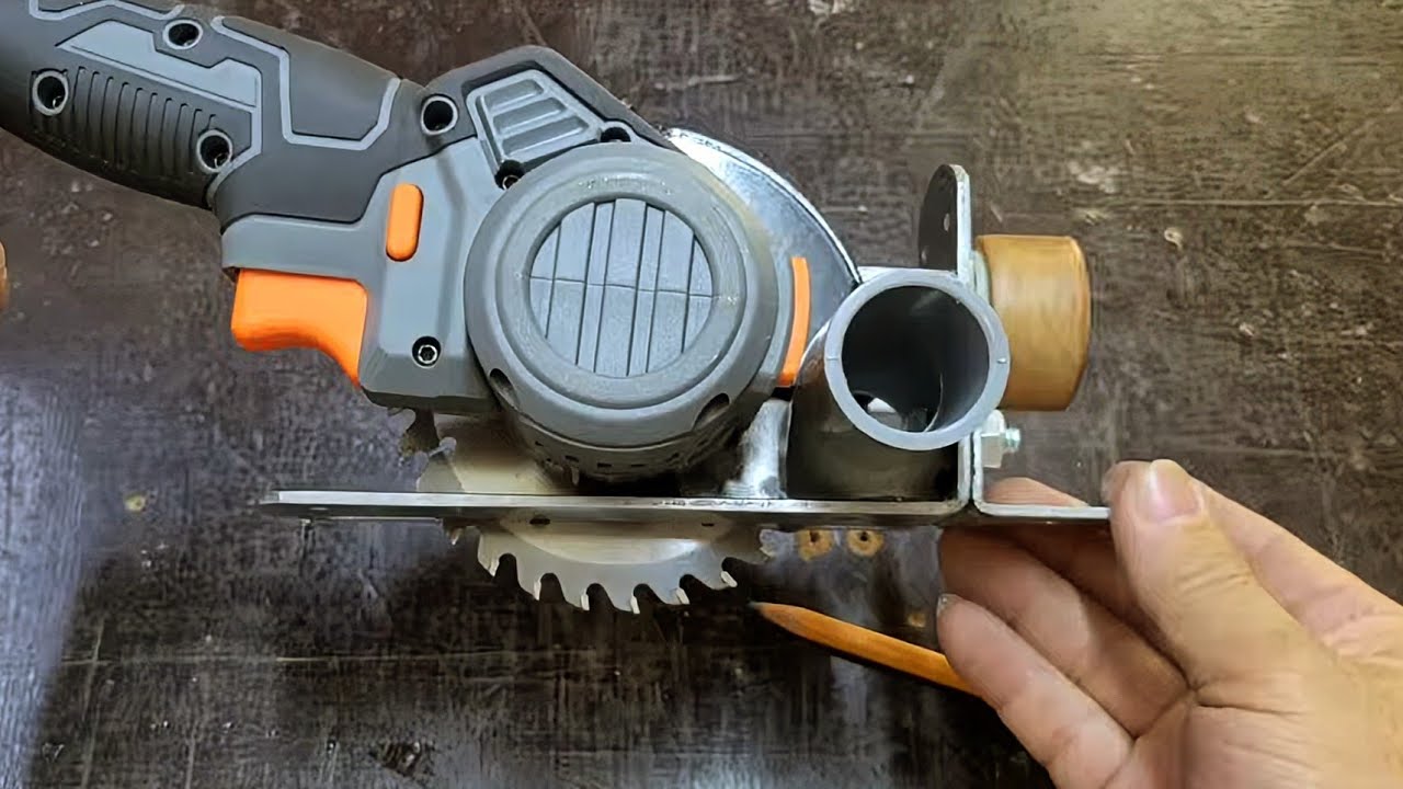 Tạo : dẫn hướng, cổng thu bụi cho đế cắt máy mini.