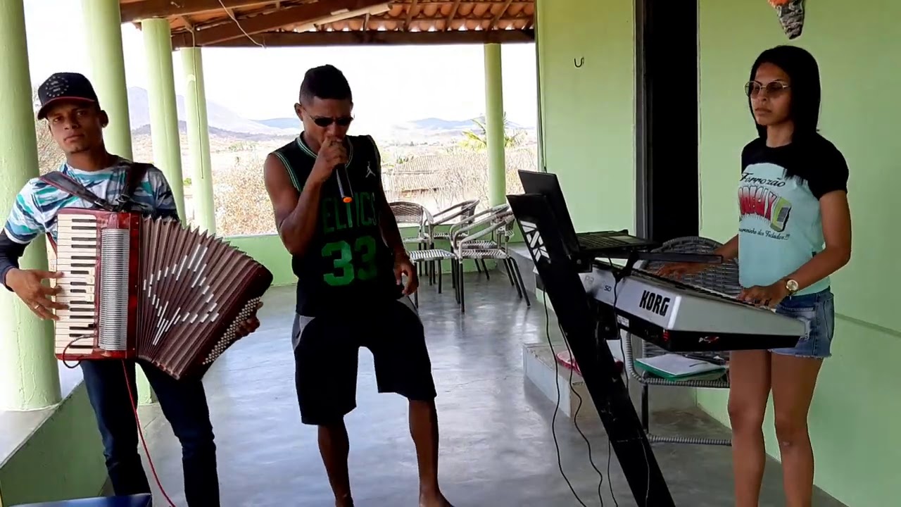 AMOR DE RAPARIGA | COVER| BREGA X E NORINHA TECLAS