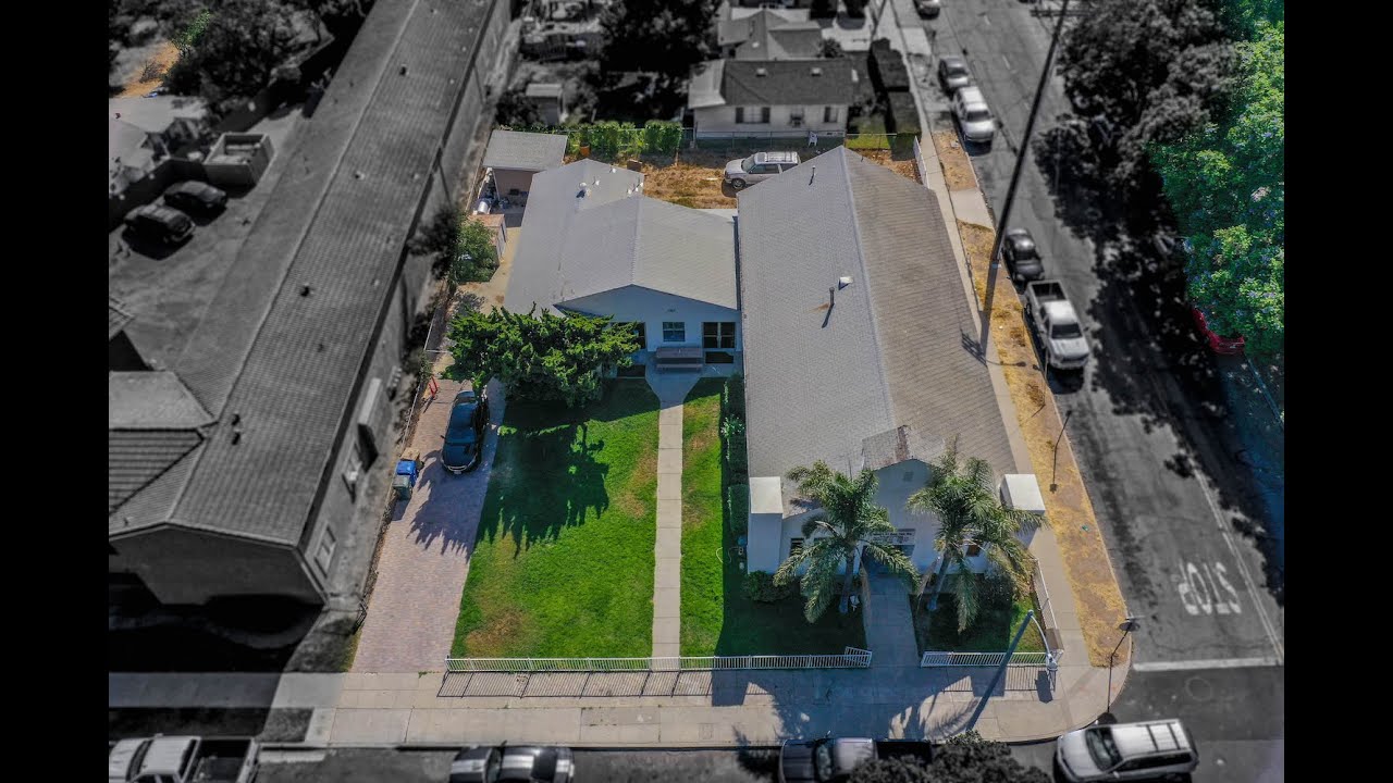 208 S Mill St, Santa Paula, CA 93060