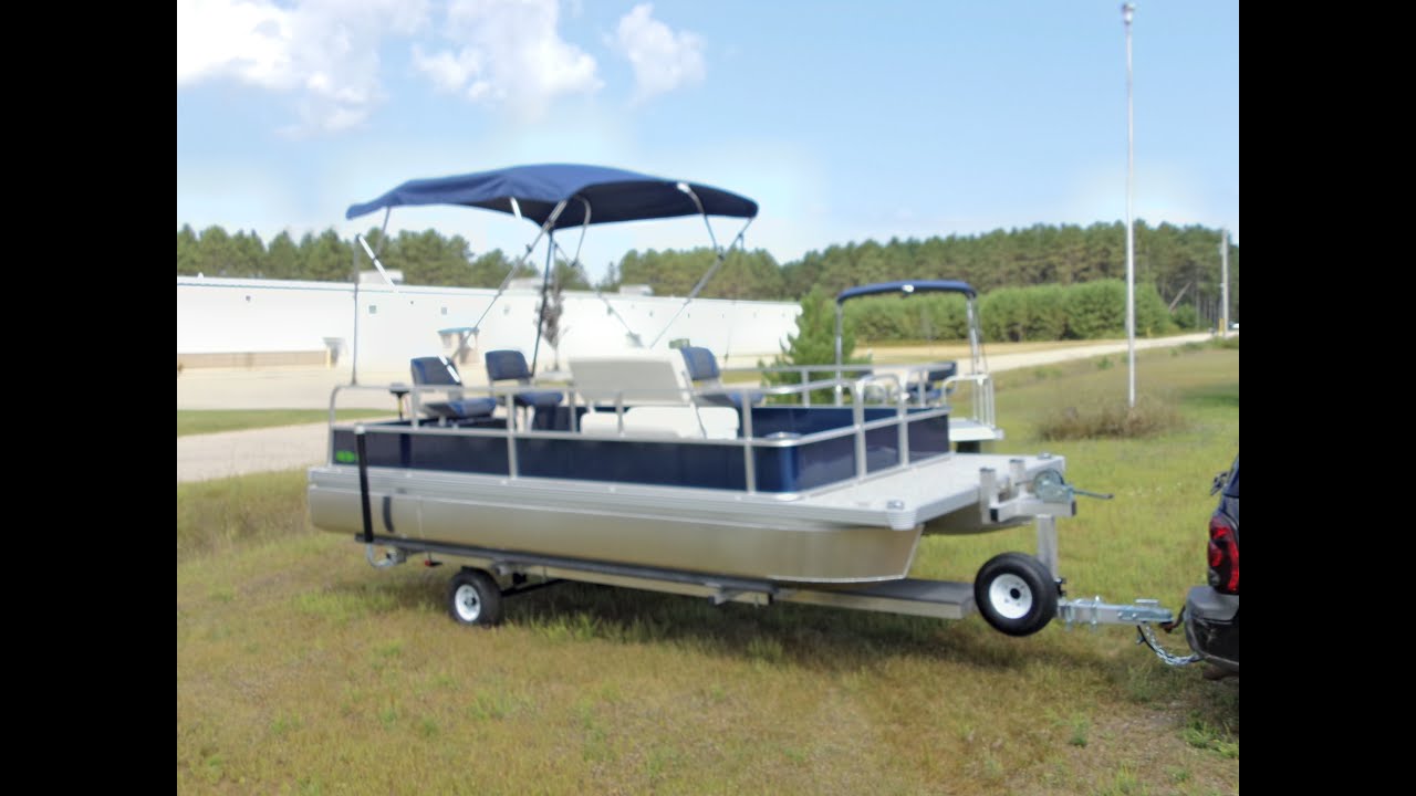 Wausau, WI, Cruise & Walk-Around of TAVOline P-6 Small Pontoon
