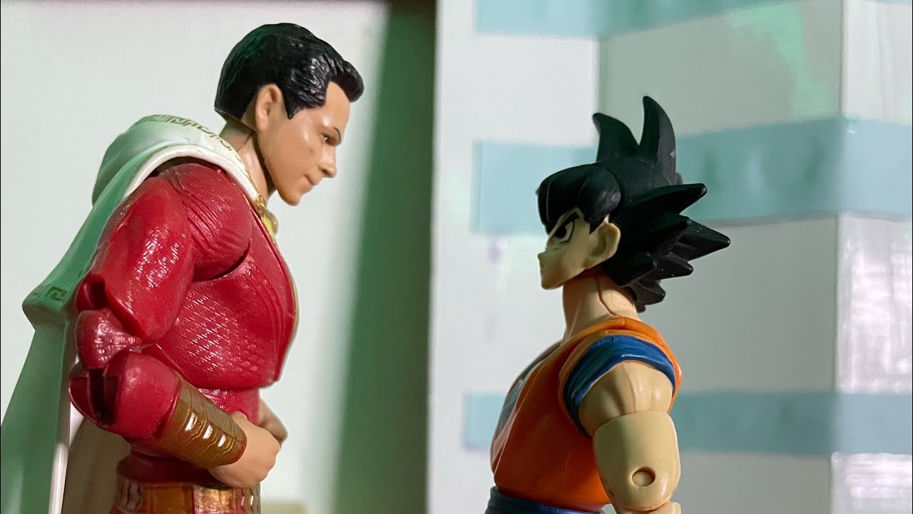 Goku vs Shazam stop motion