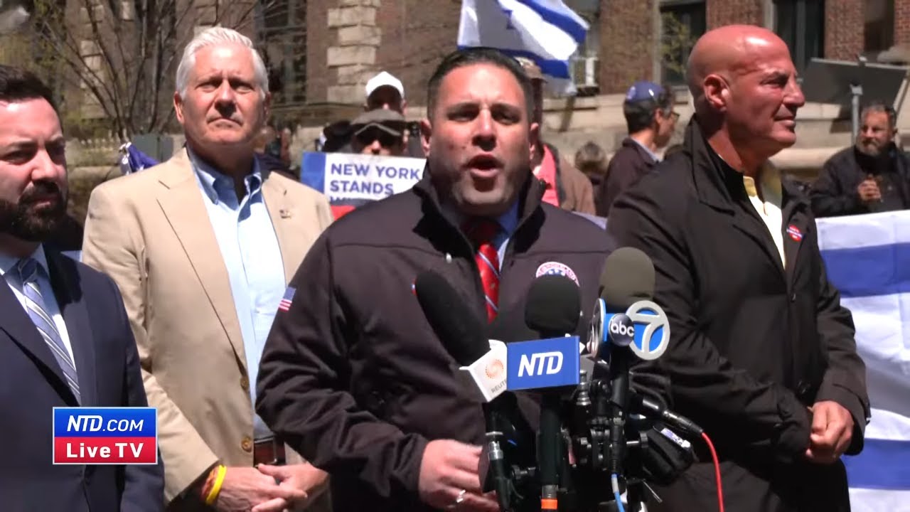 LIVE: Elected Officials in NY Rally at Columbia University to Protect Jewish Students