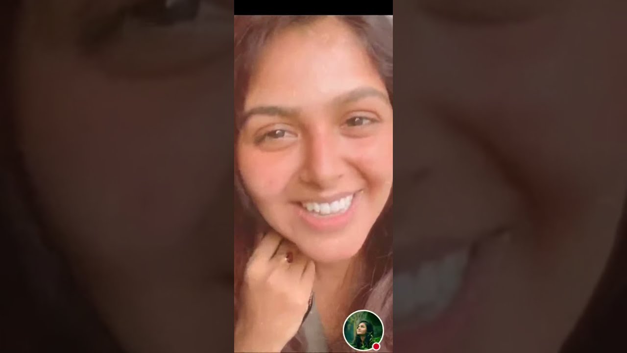 Monal Gajjar Live Video Streaming