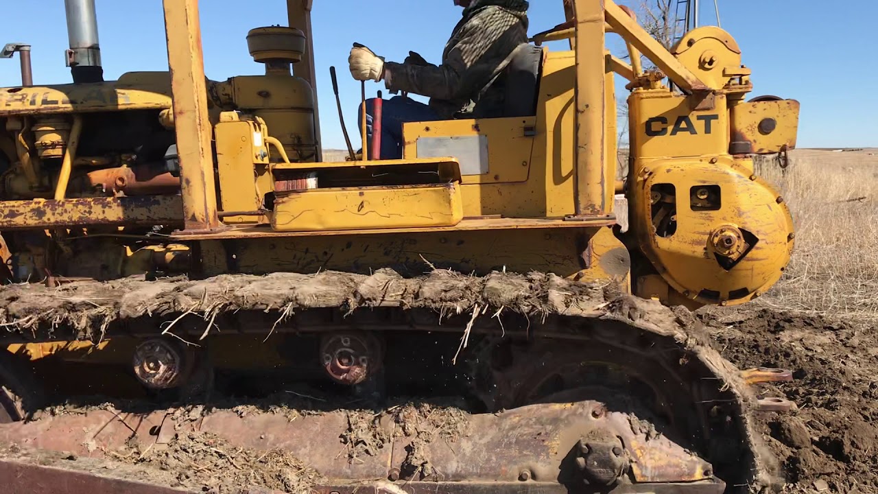 GH3642 1963 Caterpillar D7 Dozer selling on 4-7-21