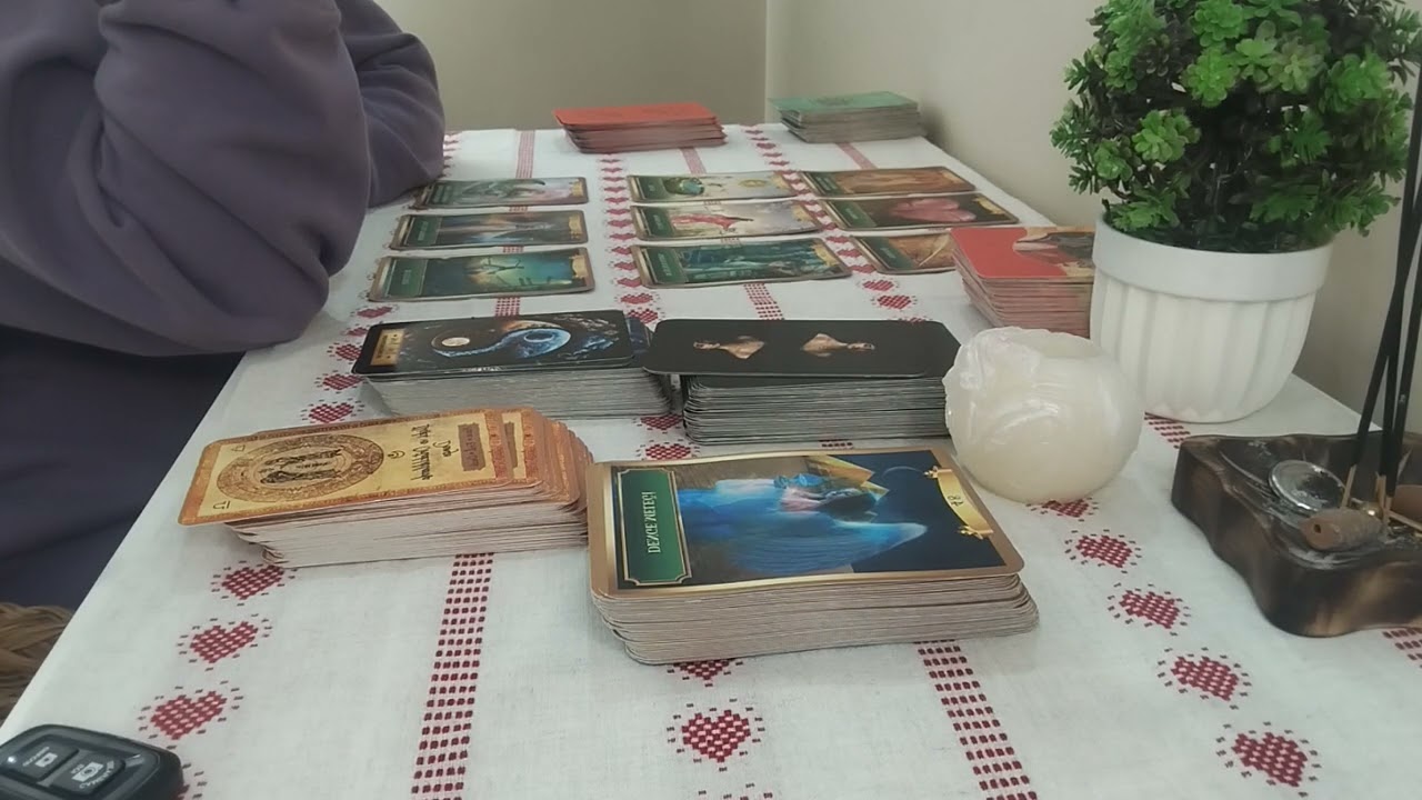 3'lü durumlar 🍀Aklındaki kişi❤ #aklimdakikişi #tarot #tarotfalı #keşfet #reels #ikizalev 