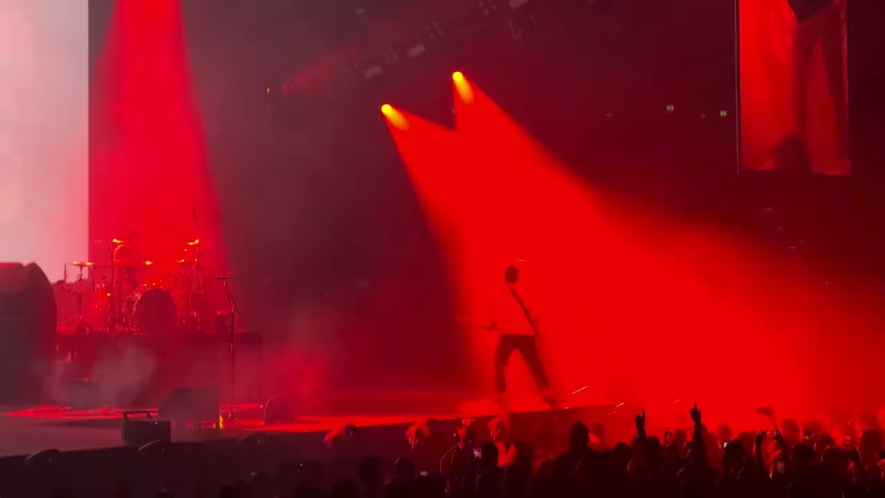 blink‐182 (2024-02-20, Brisbane Entertainment Centre, Brisbane, Australia) [4K HDR]