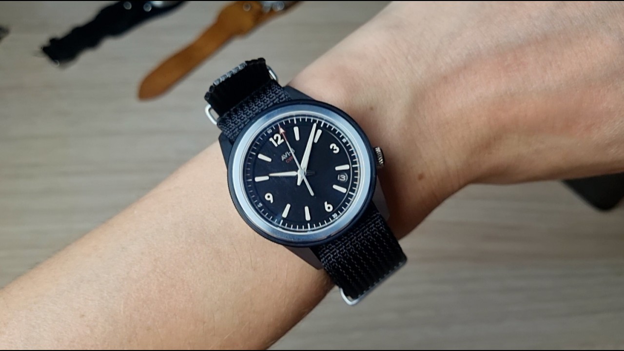 La montre GADA parfaite par Avi-8 et Worn & Wound ?