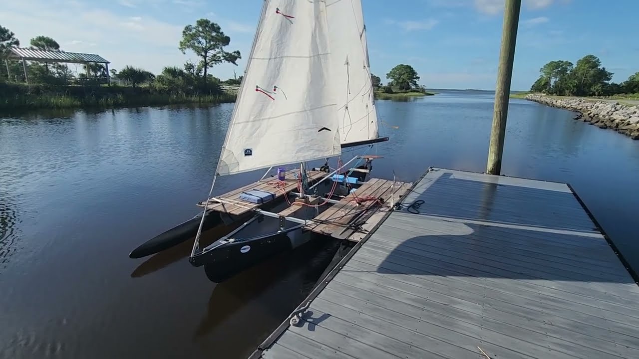 Парусное каноэ с аутригерами от Expandacraft. Лучше, чем Hobie Adventure Island.