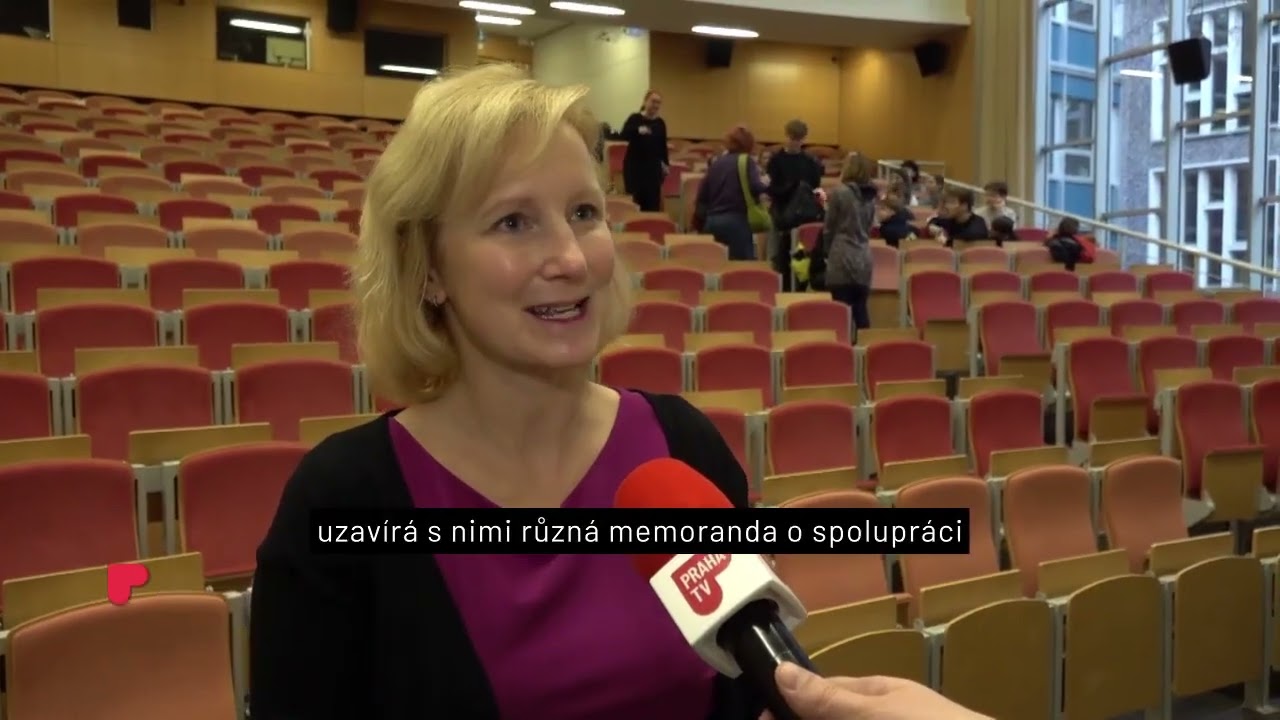 Chcete si zkusit vysokou školu ještě před přijímačkami?