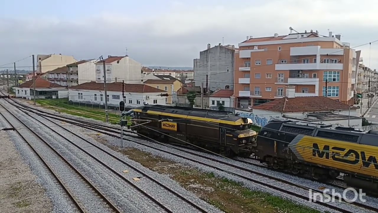 CP MEDWAY CONTINENTAL RAIL e IP comboios no entroncamento 