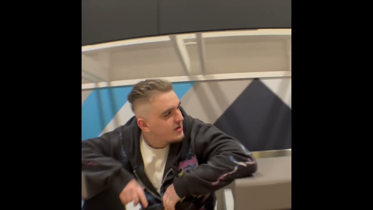 Robz - Taking Flights (Music Video)