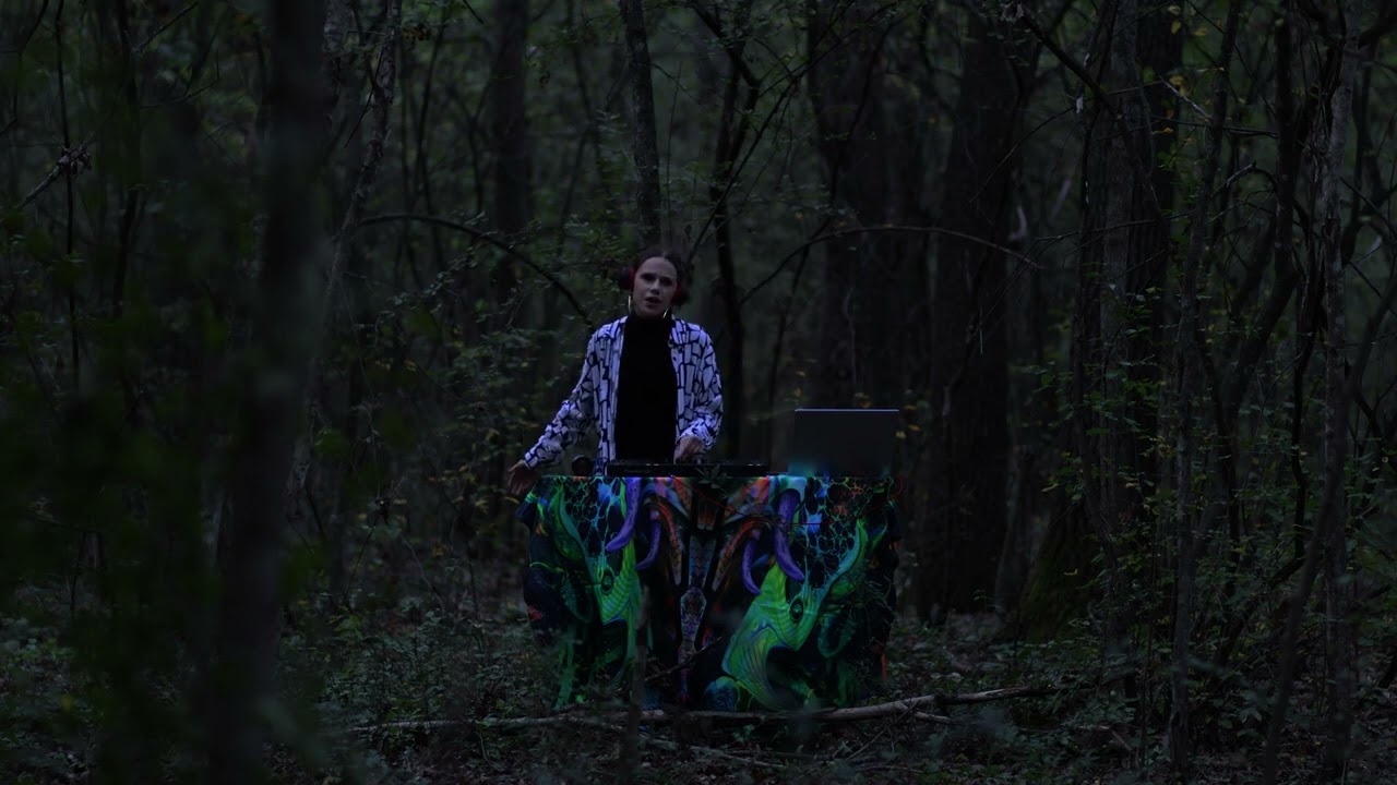 Valēna Valēcka - The Whispering Sylvan DJ set