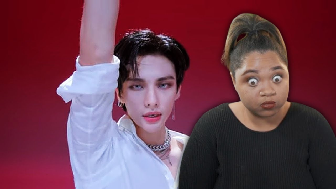 ARTIST OF THE MONTH HYUNJIN (reaction)
