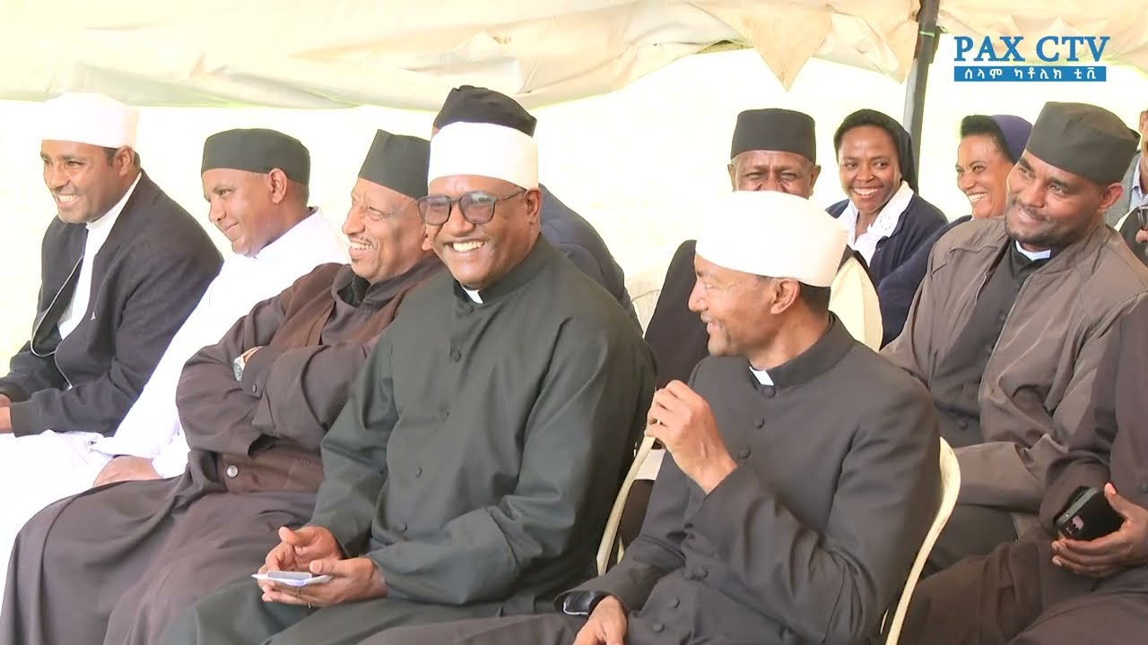 የብፁዕ ገ/ሚካኤል ካቶሊክ ትምህርት ቤት ተማሪዎች  ጭውውት