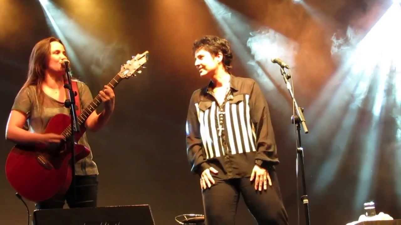 Isabella Taviani & Myllena Gusmão - Mullher Sábia / Quando / Queria Ver Você no Meu Lugar