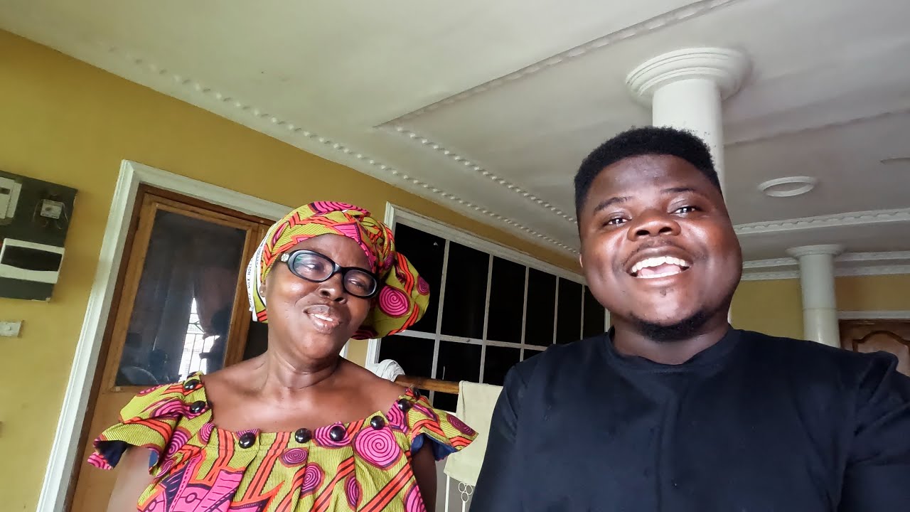 Shopping With My Mom In Ghana 🇬🇭!
