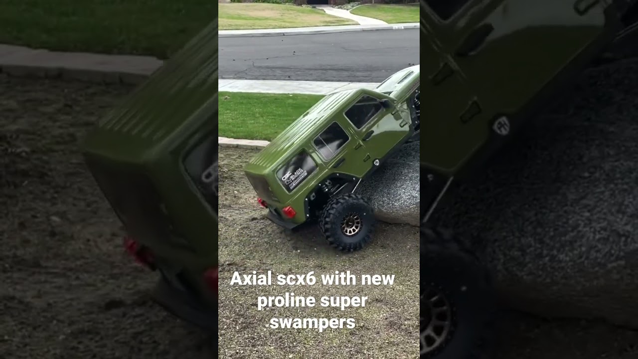 Axial scx6 rubicon! Huge RC crawler!