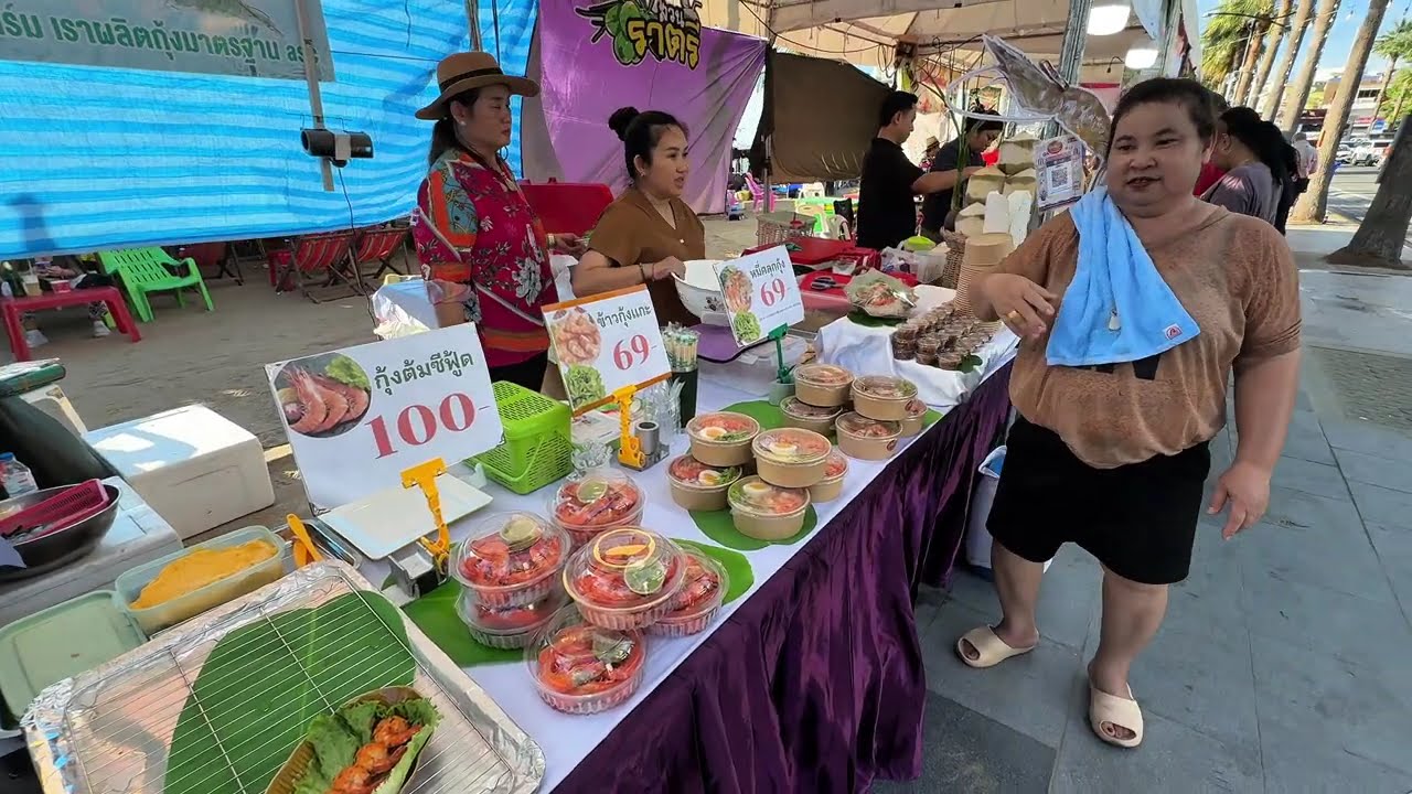 Streetfood Pattaya 🇹🇭 Streetfood Wahnsinn in Pattaya! 🍜🔥 Unfassbare Auswahl & Gerüche!