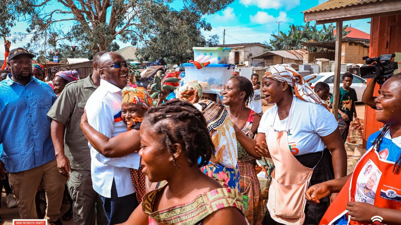 Dr. Bawumia's Heartwarming Reception: Love and Support in Moore!