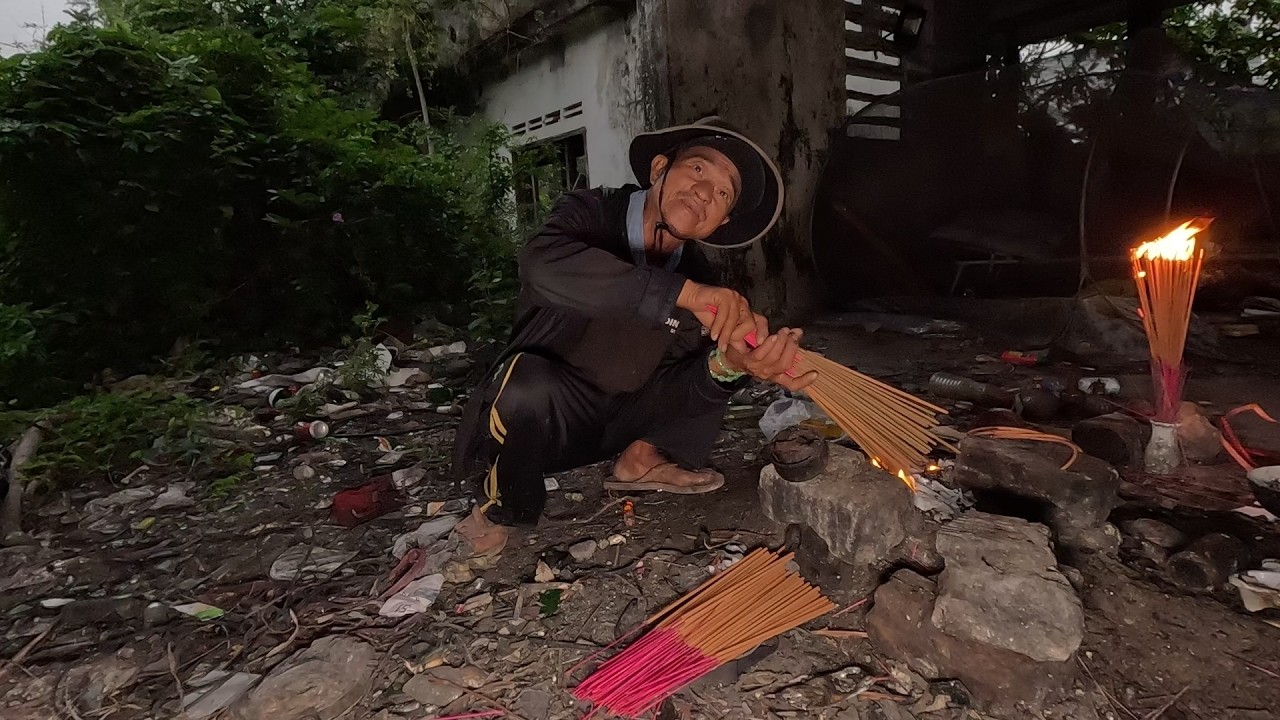 Ông Chú Nhặt X.á.c Con Chó C.h.ết Về Chưa Kịp Chế Biến Vì Mất Cái Nồi