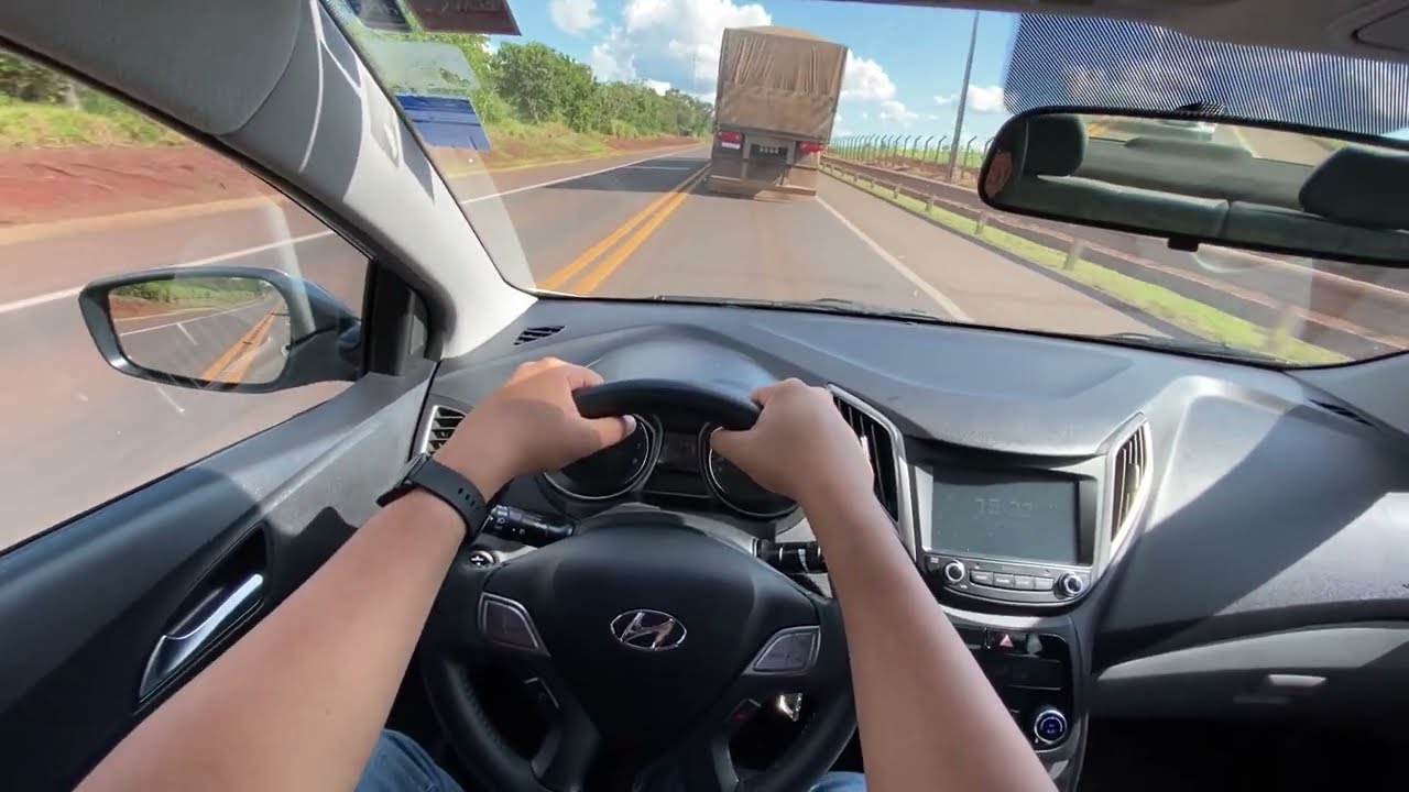 CARVLOG - TENTEI ULTRAPASSAR ALGUNS CAMINHÕES NA ESTRADA DE HB20S 1.6 AT, SERÁ QUE DEU CERTO?