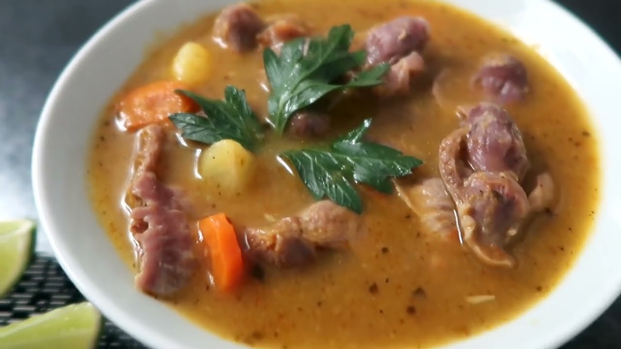 Caldo De Mollejas De Pollo | Chef Naye