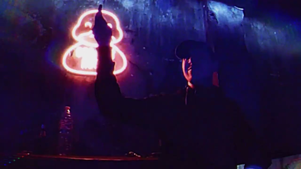 DRUM AND BASS MADNESS CLOSING DJ SET AT  @BarPetak