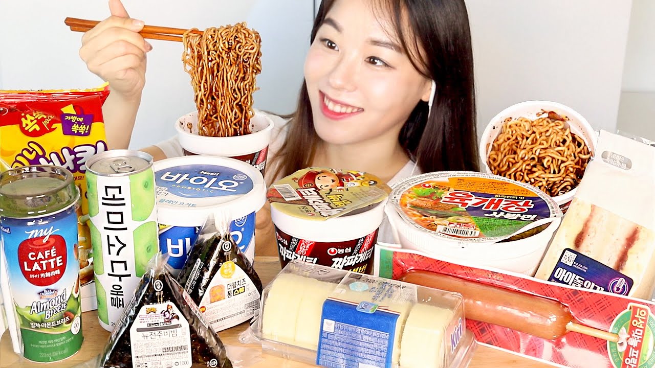 SUB) ASMR Корейский круглосуточный магазин продуктов питания Mukbang / Ramen Лапша быстрого