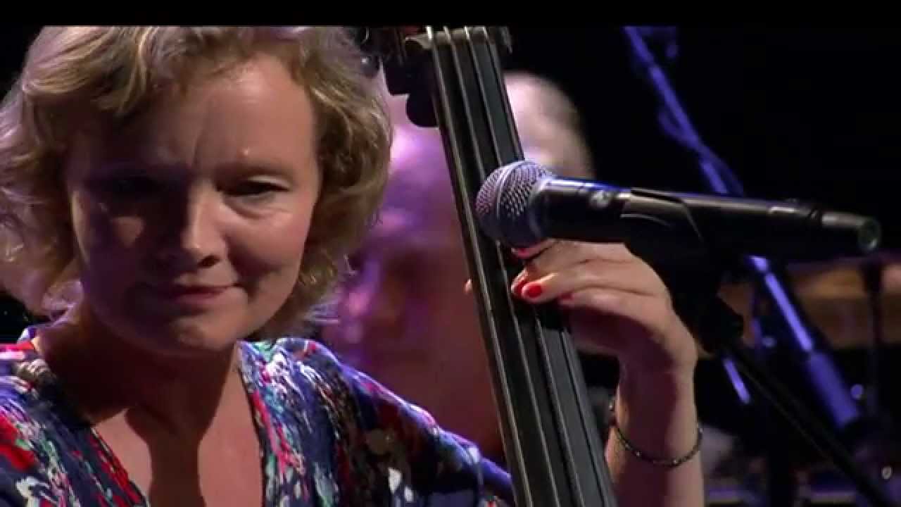 Nits + Titia van Krieken + Arwen Linnemann - Walking With Maria