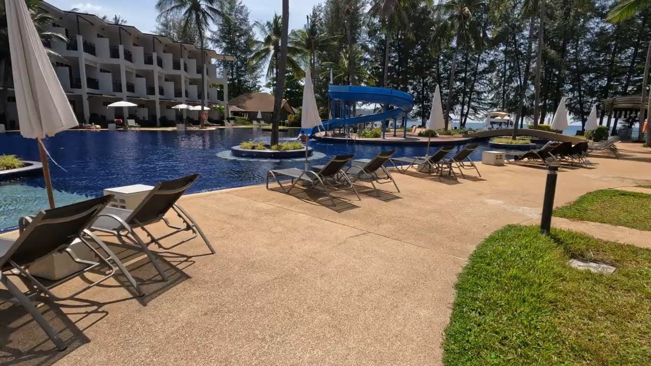 Sunwing Bangtao Beach