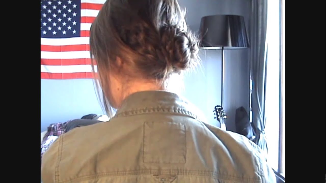 [ Tutoriel Coiffure n°2 ] : Coiffure d'été 1 : Chignon tressé !