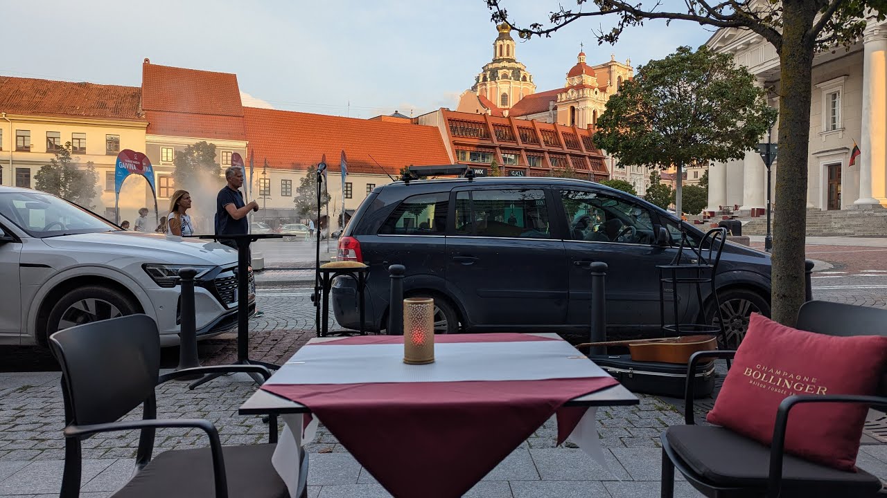 Playing for beer and steak @ Sparkling Ocean restaurant (Vilnius)