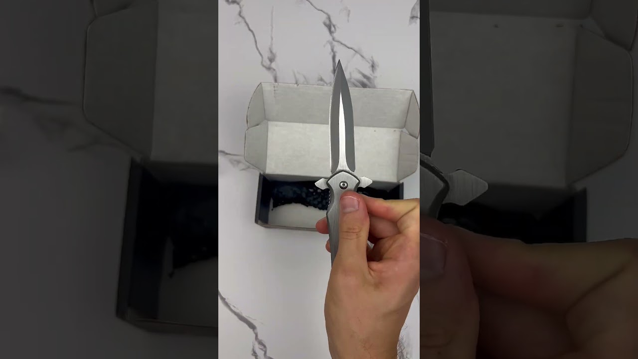 Opening my FIRST box of mystery knives 