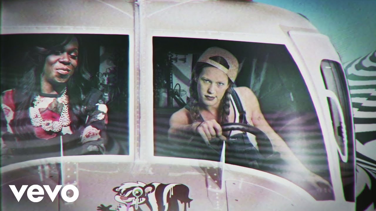 Elliphant - Club Now Skunk (Official Video) ft. Big Freedia