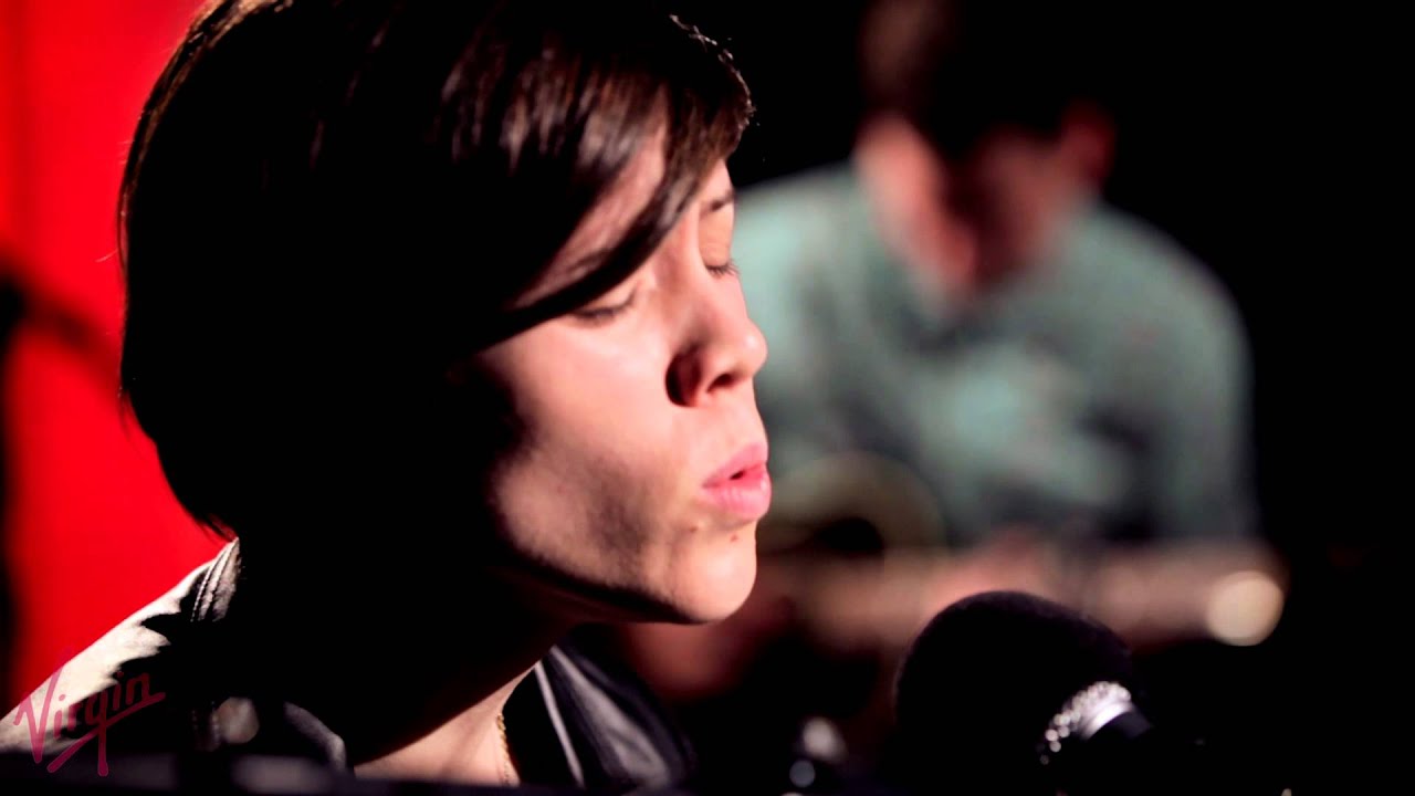 Tegan + Sara - I Was A Fool (Live for Virgin Red Room)