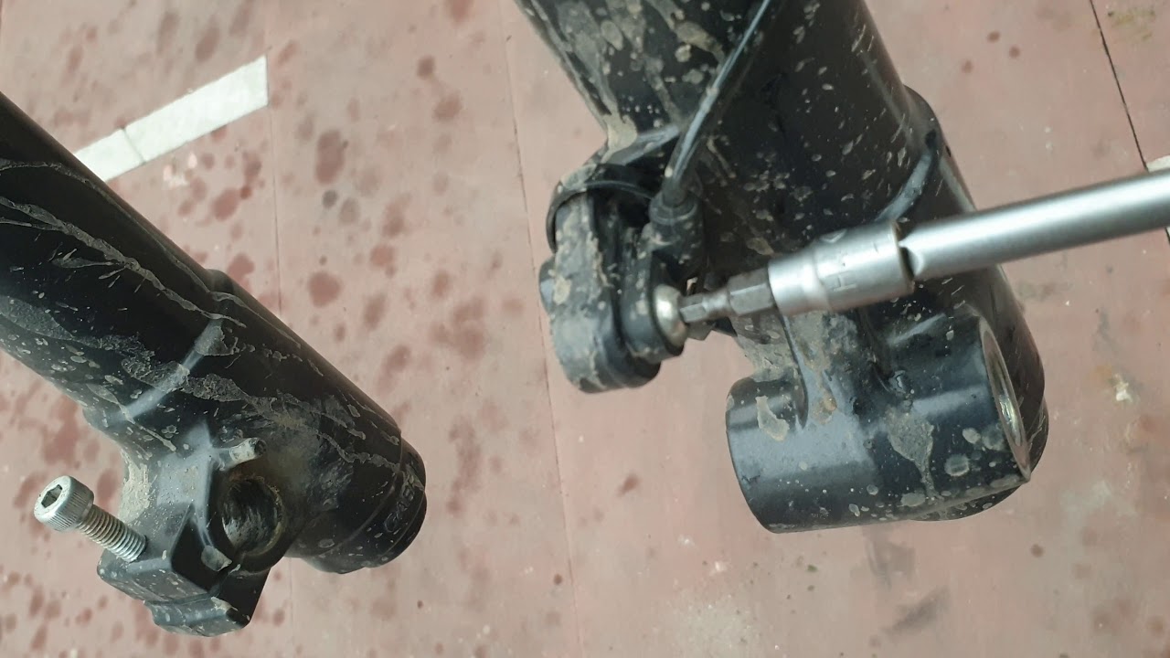 Royal Enfield Himalayan Front Fork Oil Change DIY