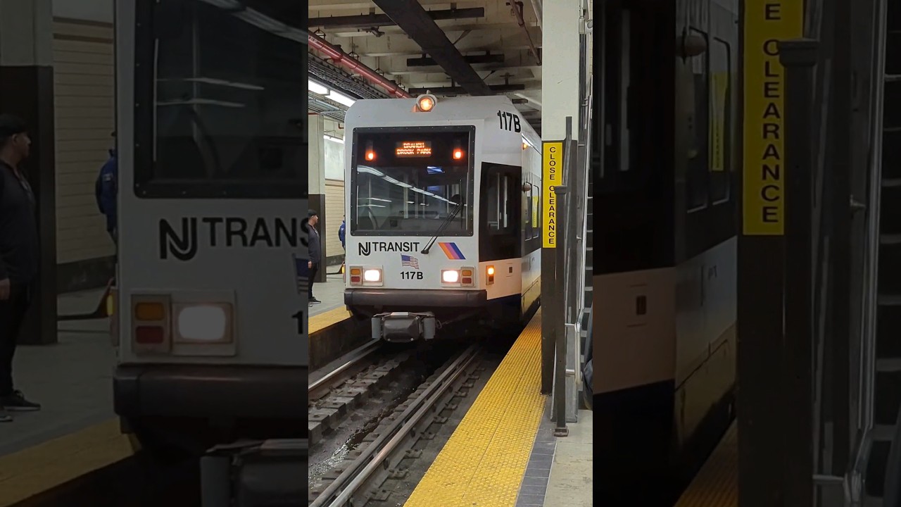NJ Transit Newark Light Rail Arrives At Newark Penn Station #shorts