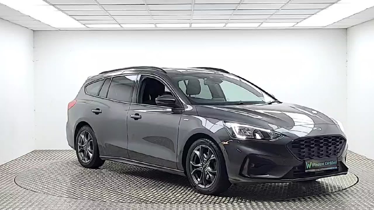 221MH527 - Windsor Liffey Valley Nissan 2022 Ford Focus 1.0T EcoBoost Hybri...