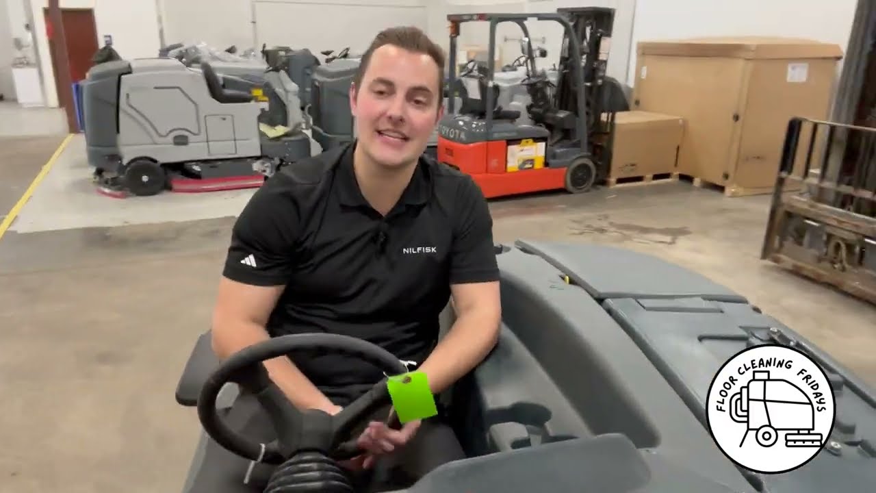 Nilfisk CS7010 Ride-on Combination Floor Sweeper/Scrubber