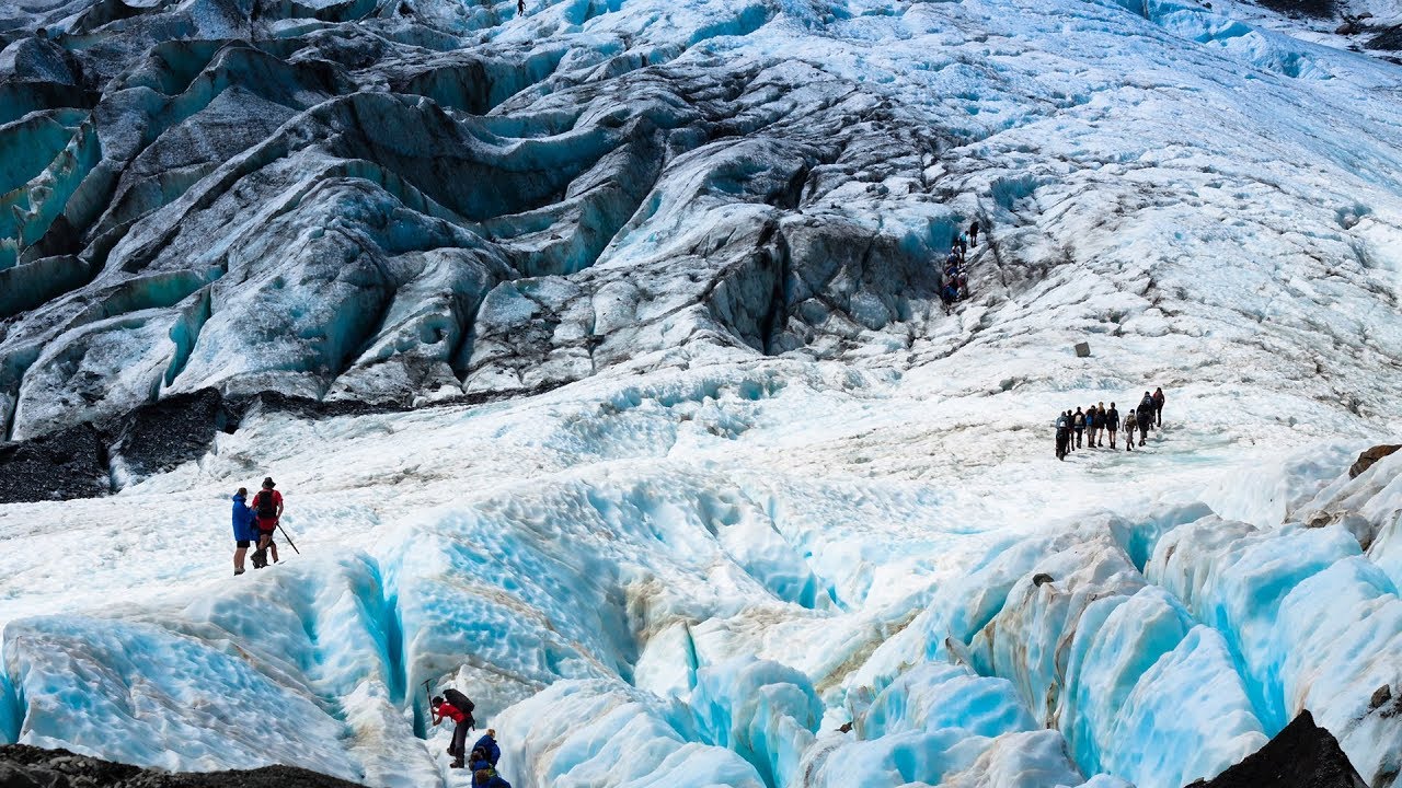 Franz Josef Glacier Helicopter Flight and Hike