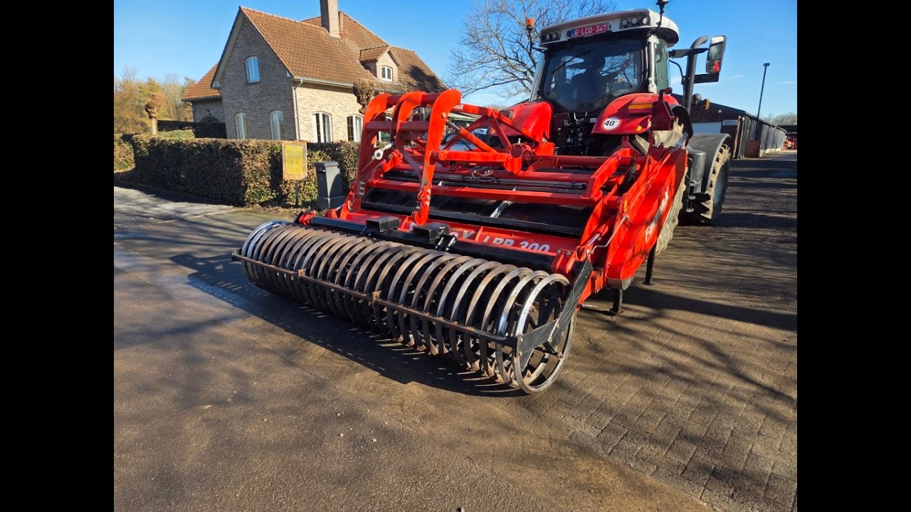 Farmax LRP 300 Profi