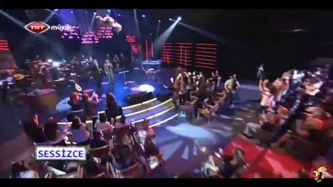 sinan özen cengiz kurtoğlu indim havuz başına trt müzik sessizce programı 15.10.2013