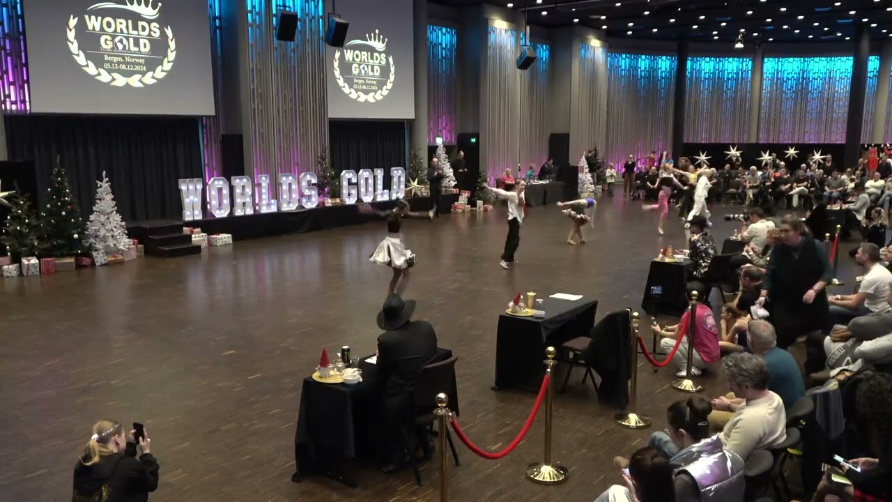 OPEN NOVICE YOUNGSTER F 3 SHOWDANCE