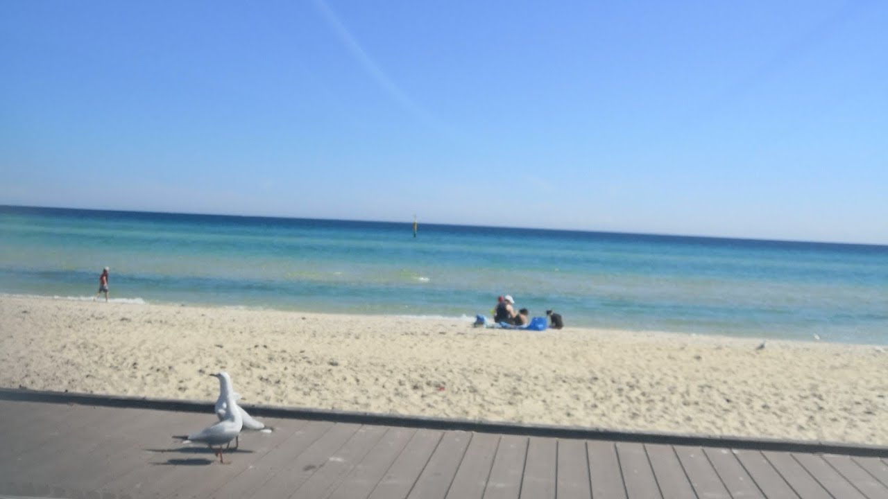 Aspendale Beach
